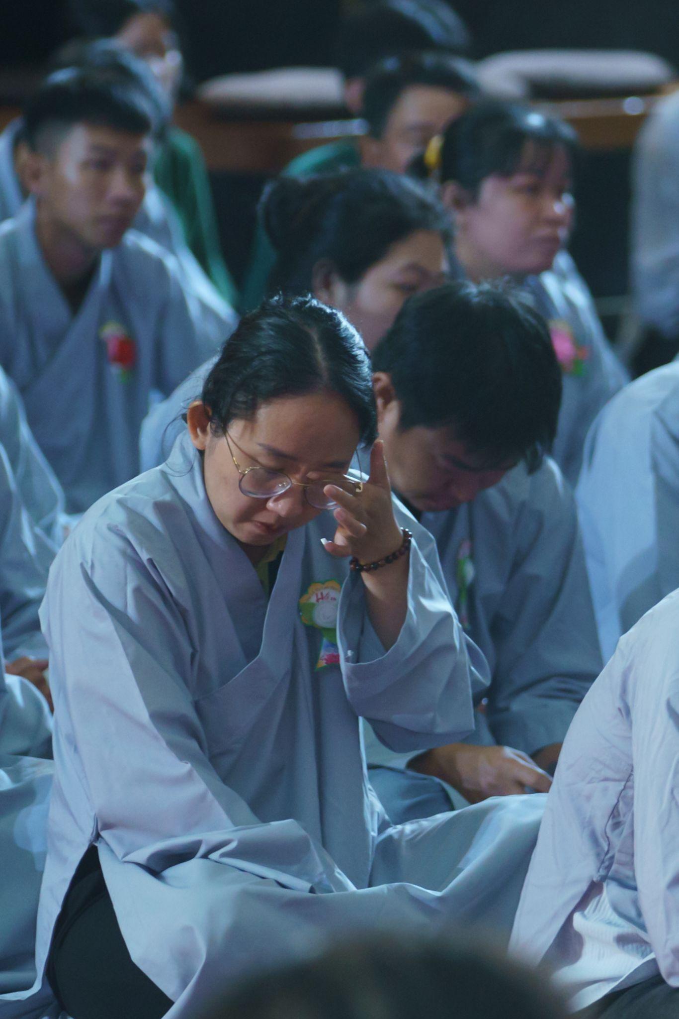 Những khoảnh khắc x&uacute;c động trong m&ugrave;a Vu Lan tại n&uacute;i B&agrave; Đen - Ảnh 7.