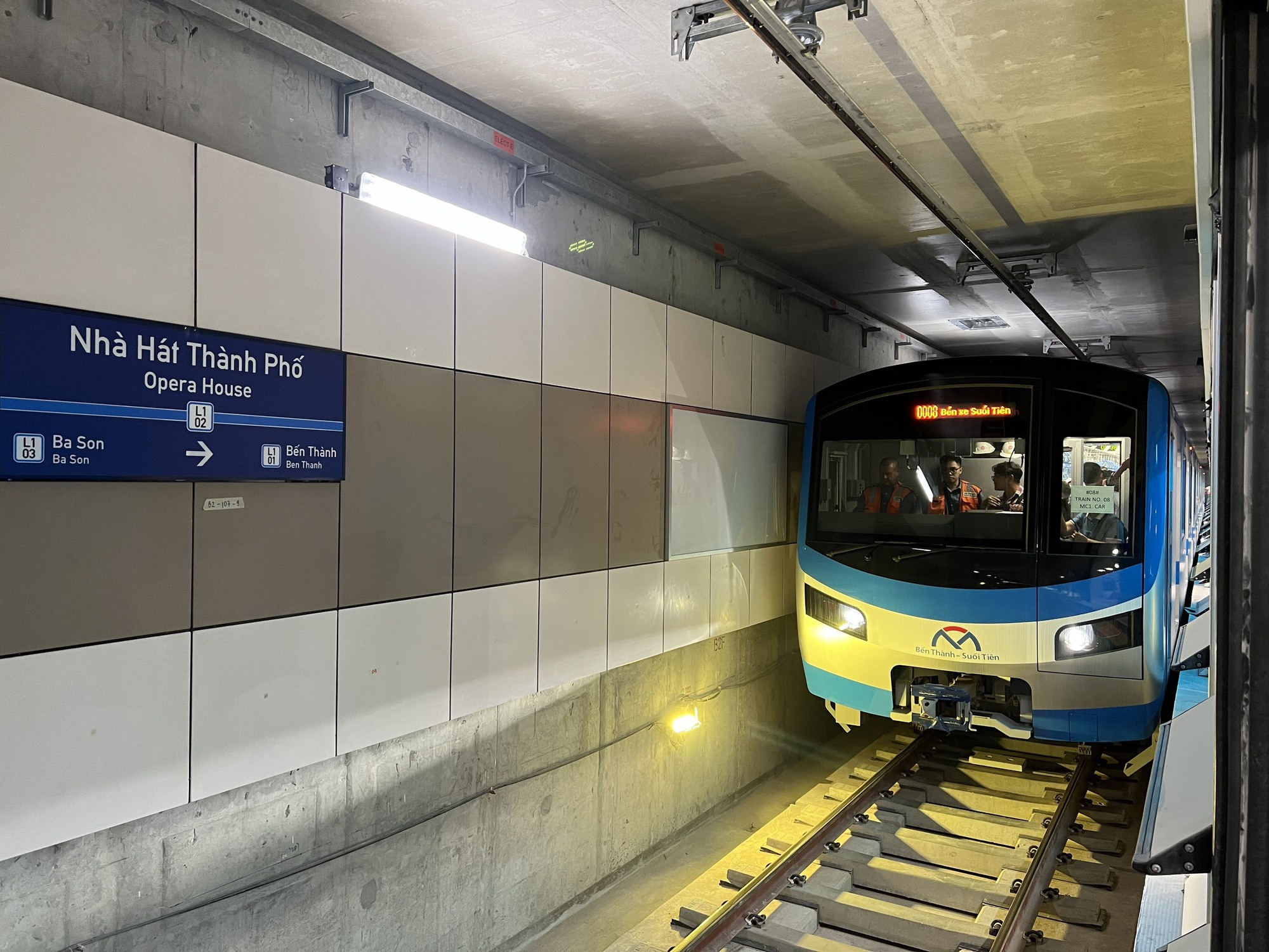 H&igrave;nh ảnh t&agrave;u metro chạy một mạch từ ga Bến Th&agrave;nh đến ga Suối Ti&ecirc;n - Ảnh 6.