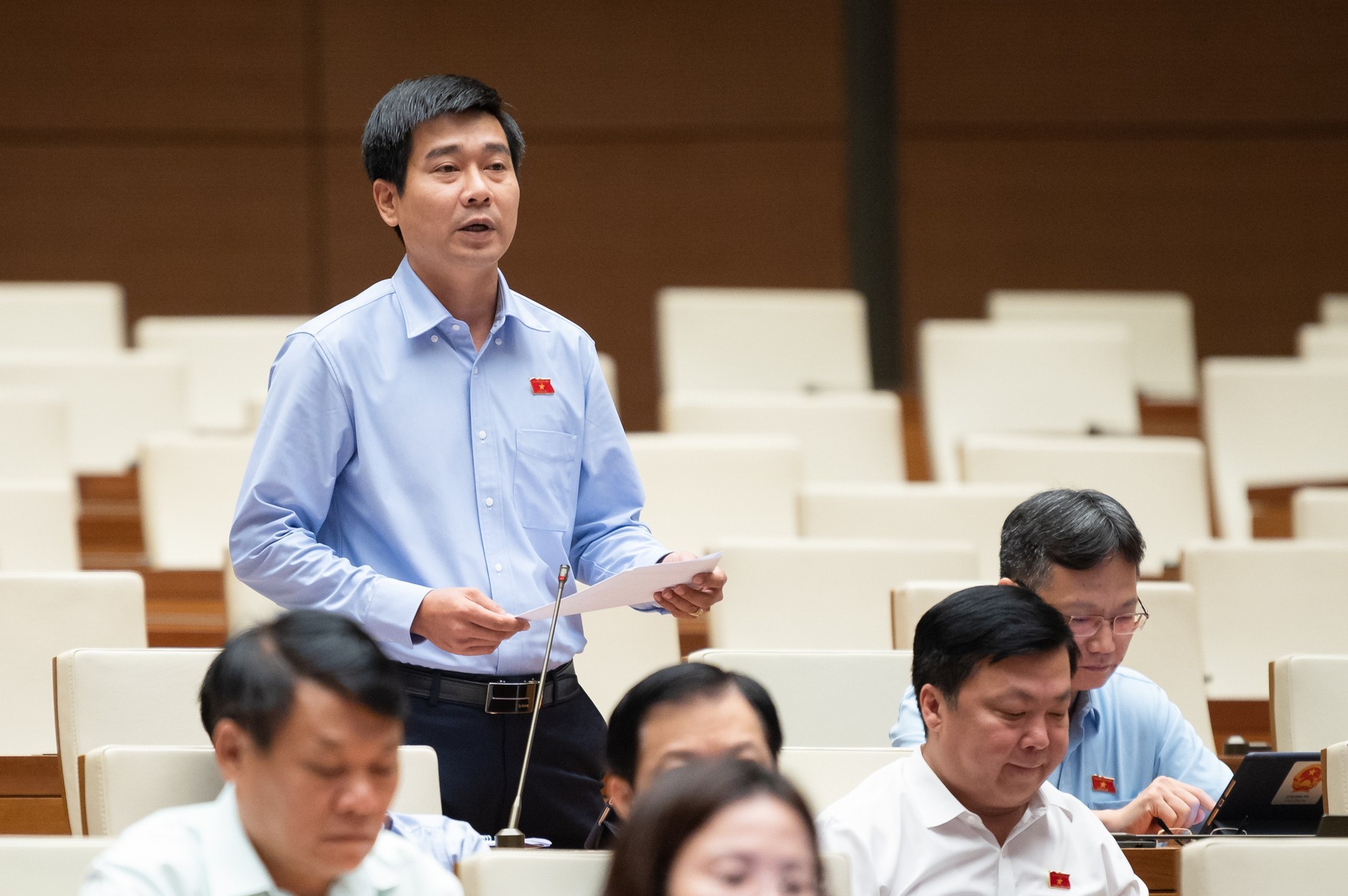 Bỏ quy định về c&aacute;c giao dịch bất động sản phải th&ocirc;ng qua s&agrave;n - Ảnh 3.