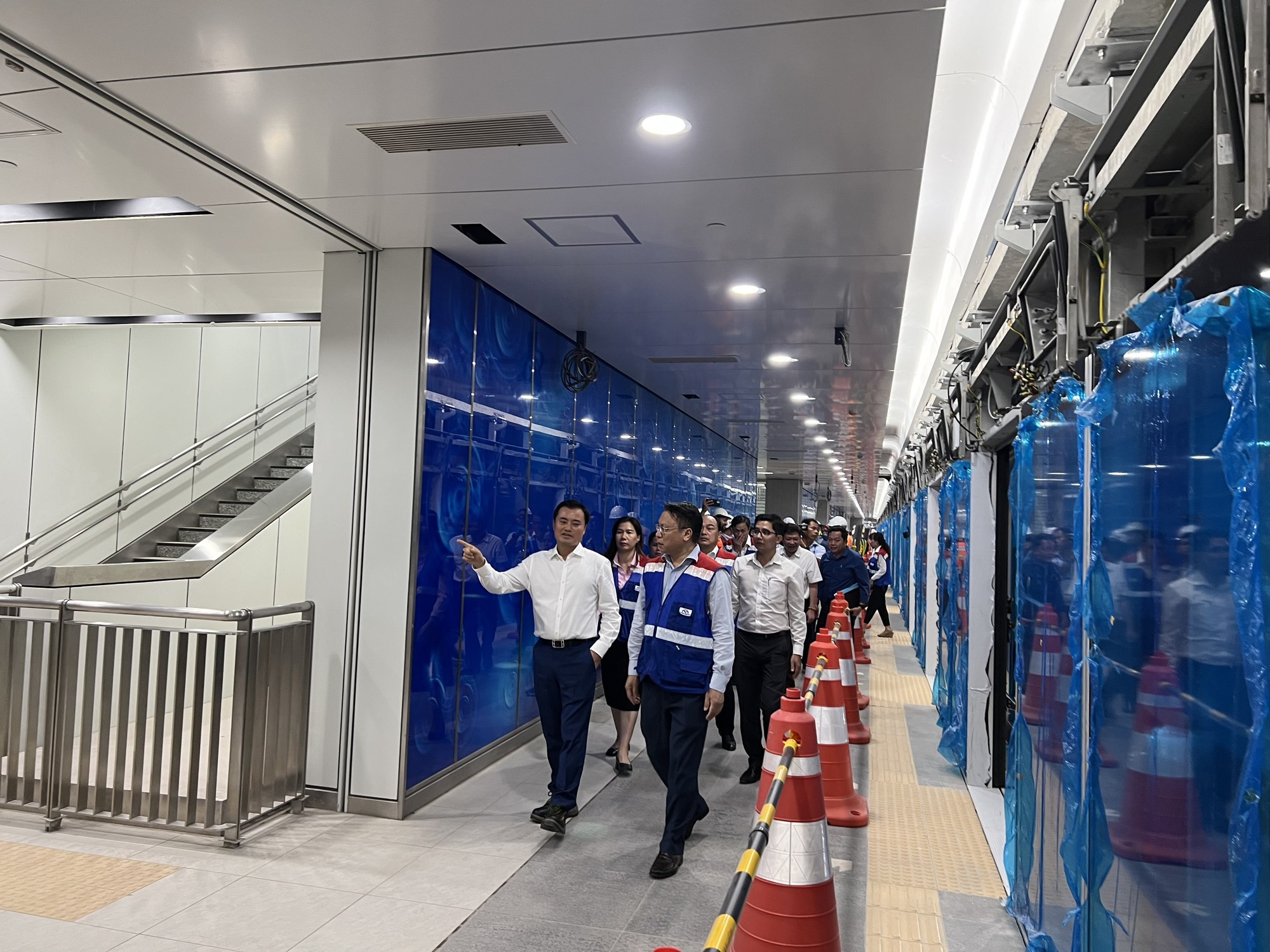 H&igrave;nh ảnh t&agrave;u metro chạy một mạch từ ga Bến Th&agrave;nh đến ga Suối Ti&ecirc;n - Ảnh 1.