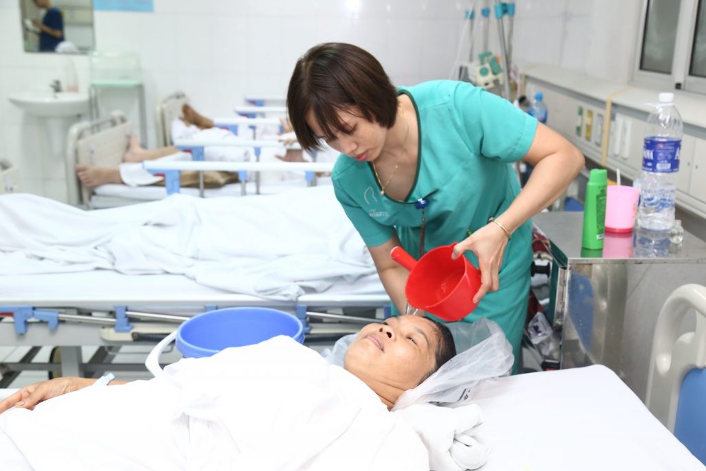 ĐỀ XUẤT ĐẦU TƯ 5 BỆNH VIỆN ĐẶC BIỆT LÊN TẦM KHU VỰC: Tự tin về đội ngũ và năng lực điều trị - Ảnh 3.