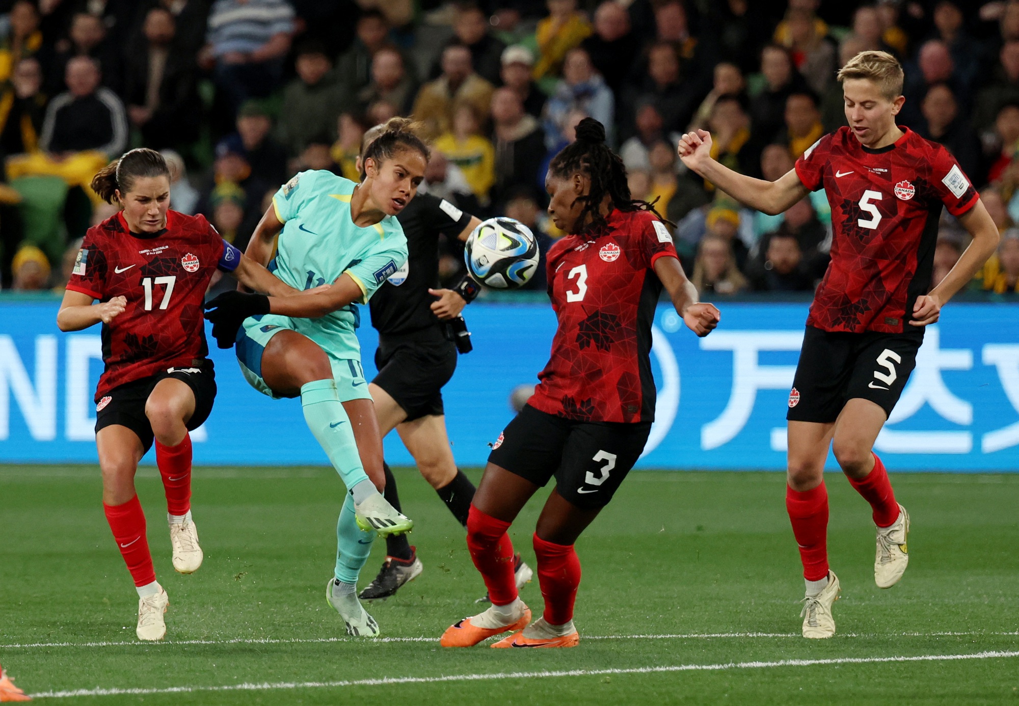 Các ứng viên vô địch World Cup nữ lâm nguy, vì sao?