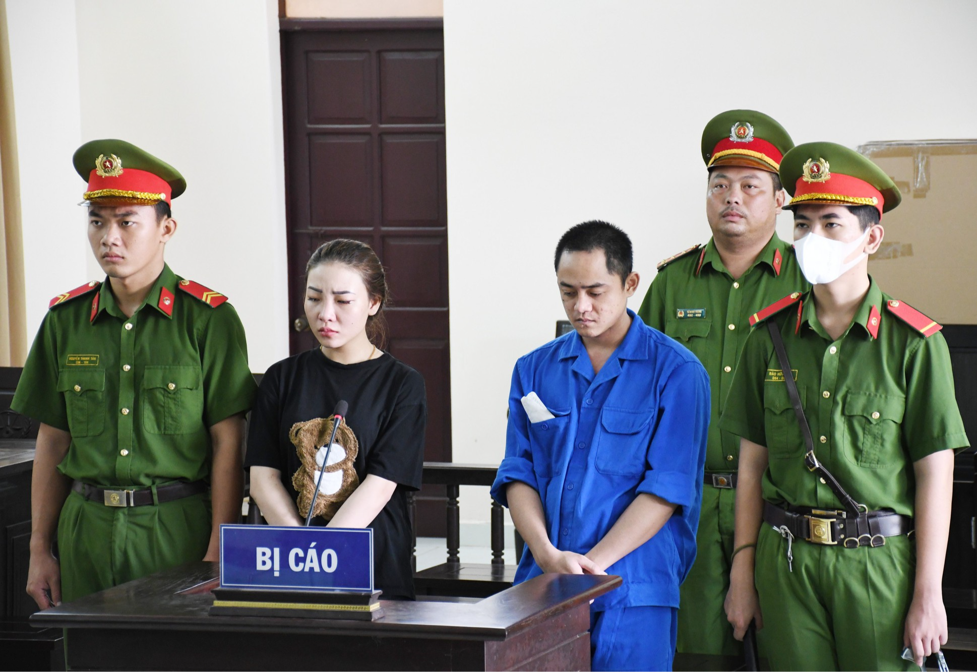 Xét xử vụ "chặn và đập vỡ kính xe cấp cứu" ở Trà Vinh