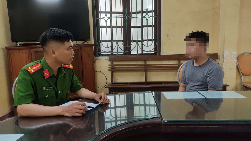 Nam thanh niên nhiều lần làm chuyện người lớn với nữ sinh trong nhà nghỉ