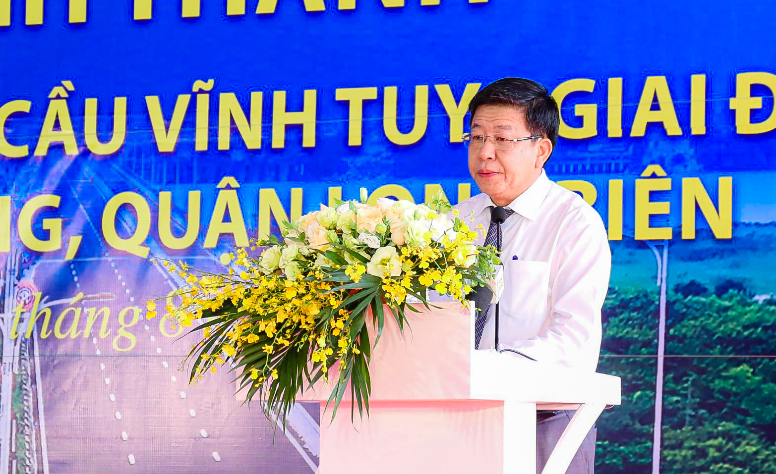 Thủ tướng dự lễ khánh thành cầu Vĩnh Tuy 2 hơn 2.500 tỉ đồng - Ảnh 5.