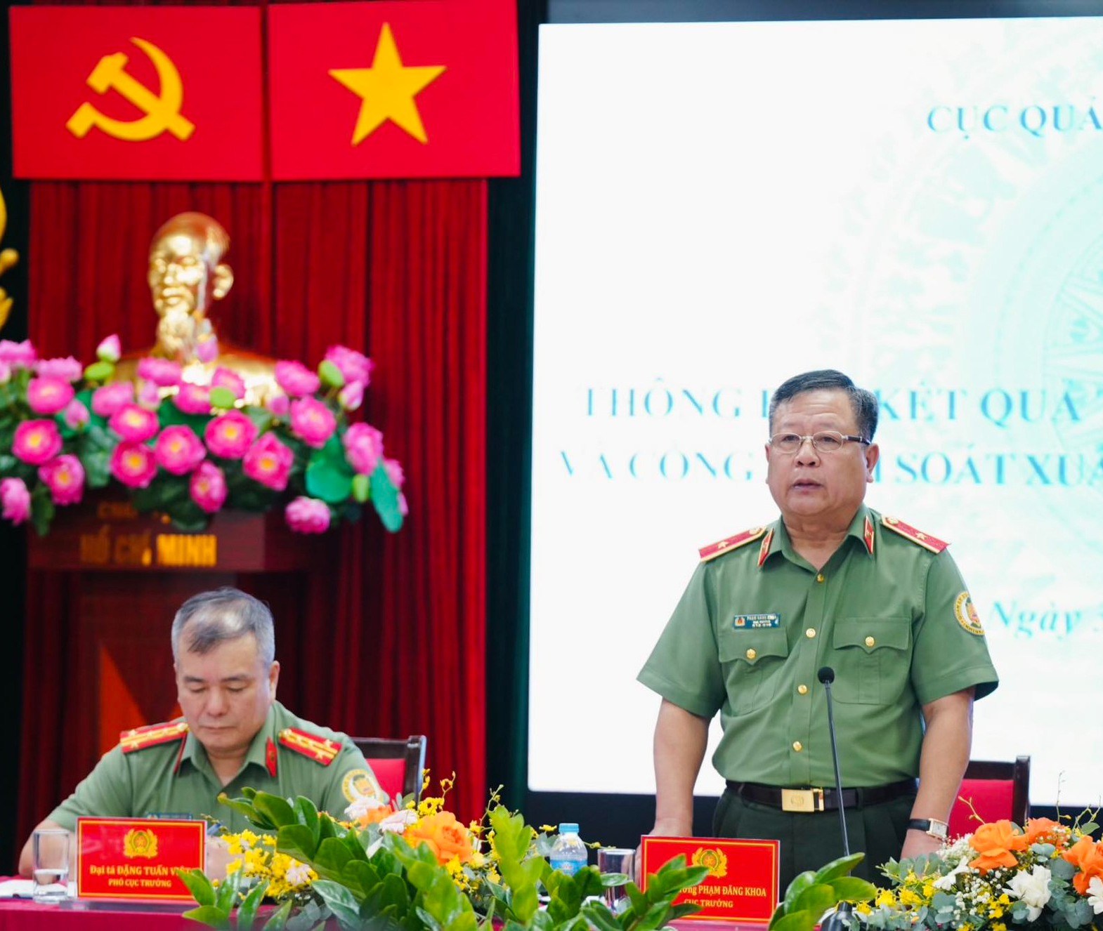 Hơn 112.000 người nước ngoài xin visa điện tử vào Việt Nam trong 15 ngày qua