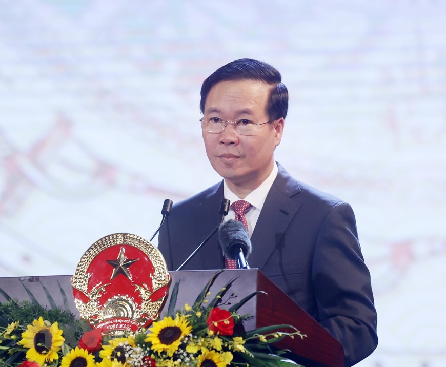 Chủ tịch nước V&otilde; Văn Thưởng v&agrave; Phu nh&acirc;n chủ tr&igrave; Chương tr&igrave;nh kỷ niệm Quốc kh&aacute;nh 2-9 - Ảnh 2.