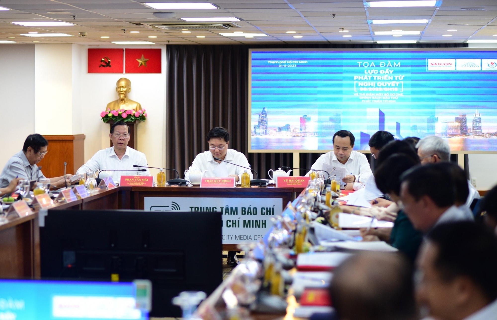 Quyết tâm phát huy hiệu quả Nghị quyết 98