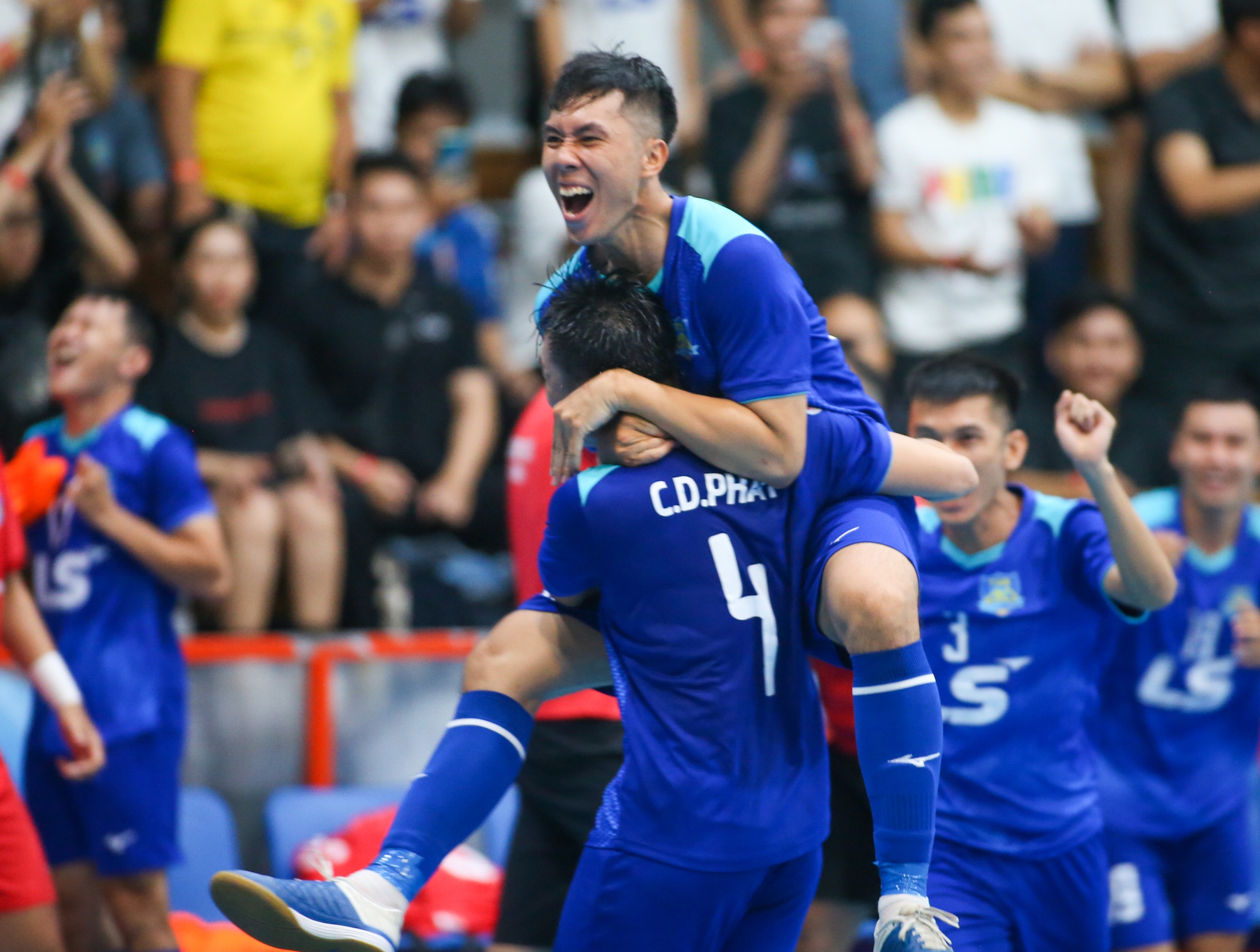 Th&aacute;i Sơn Nam TP HCM v&ocirc; địch giải Futsal VĐQG HDBank 2023 - Ảnh 6.