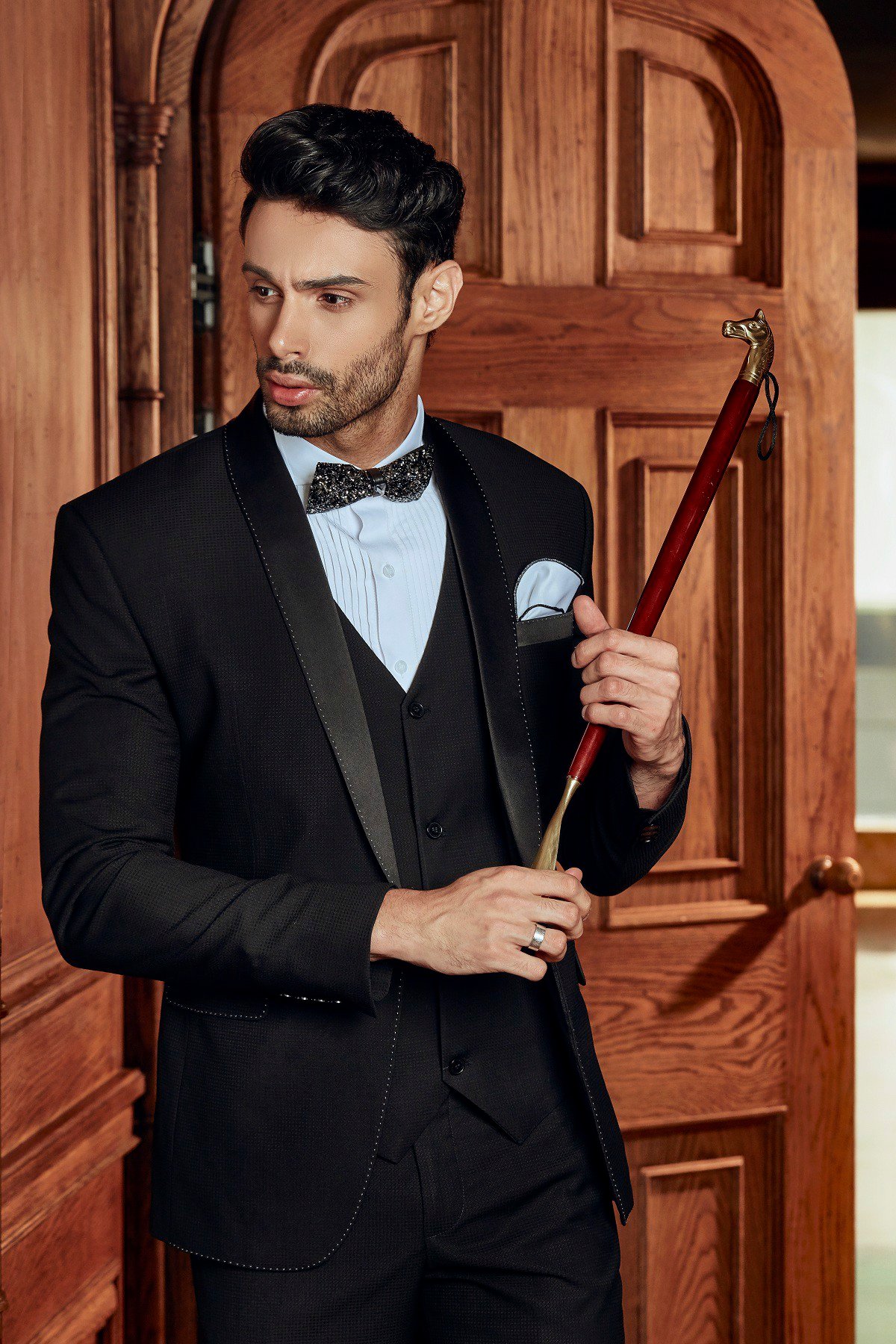 TUXEDO - Thương hiệu may đo cao cấp cho doanh nh&acirc;n - Ảnh 2.