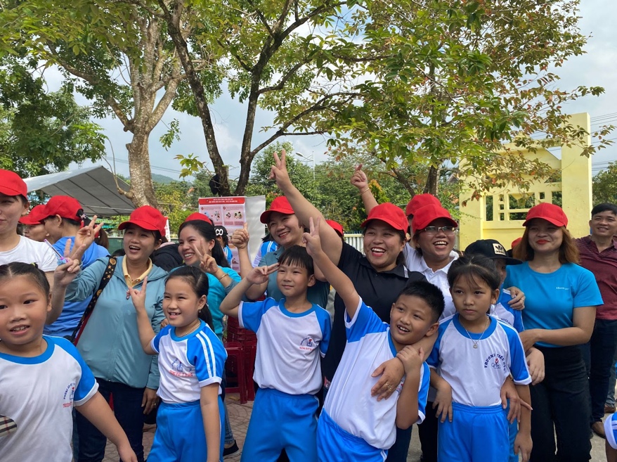 “Học thông qua Chơi” kết nối nhà trường và gia đình, tạo điều kiện tối đa cho trẻ phát triển toàn diện năng lực và phẩm chất