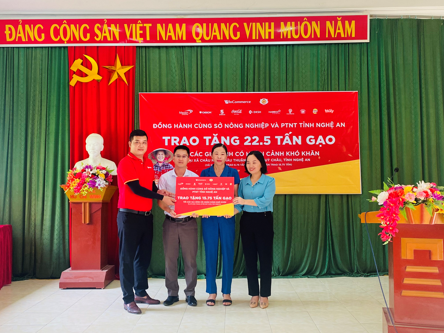 WinCommerce đẩy mạnh mở mới chuỗi b&aacute;n lẻ tại n&ocirc;ng th&ocirc;n v&agrave; th&agrave;nh thị - Ảnh 4.