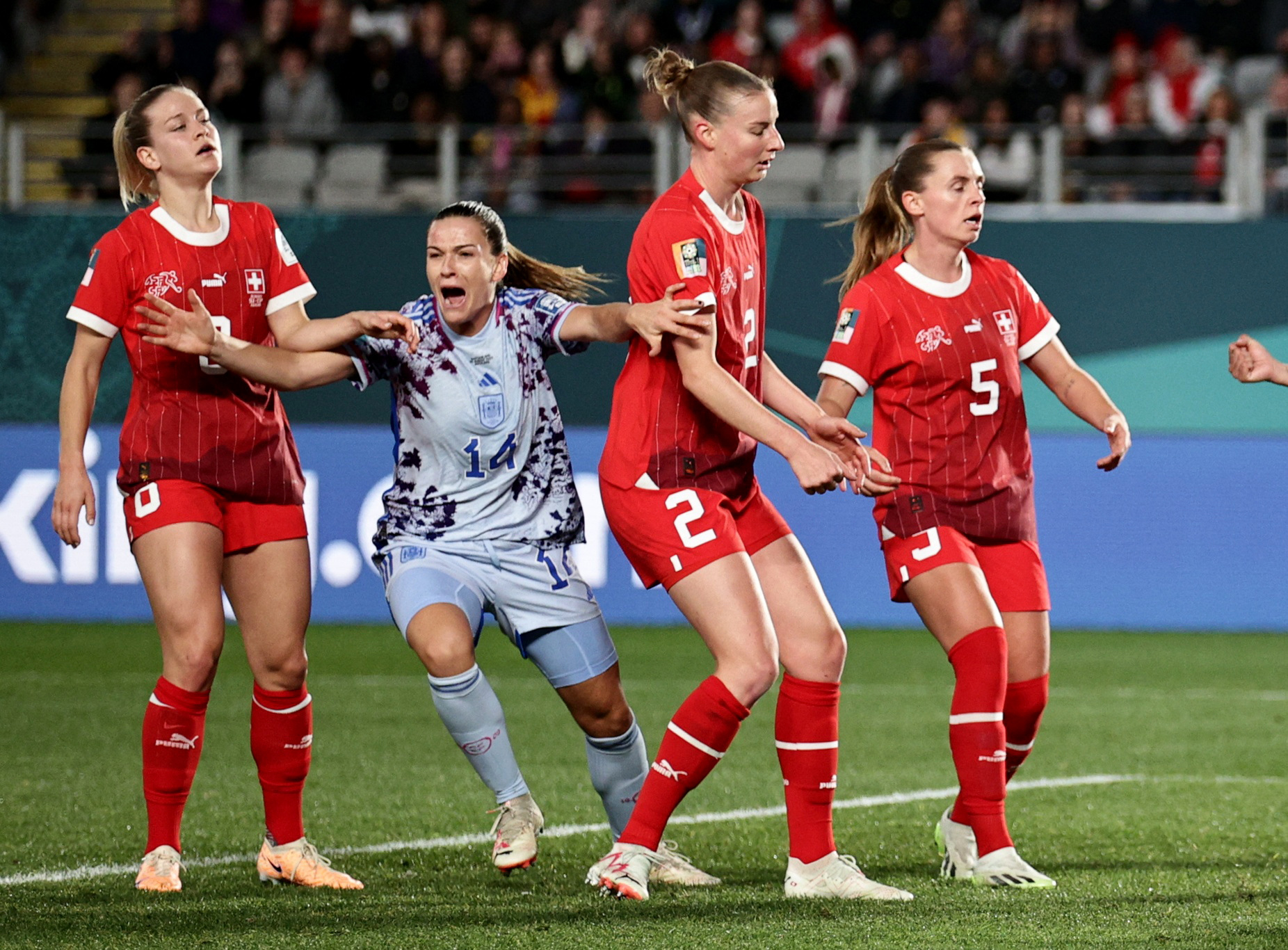 World Cup nữ 2023: T&acirc;y Ban Nha mở m&agrave;n v&ograve;ng 1/8 bằng trận đấu hủy diệt Thụy Sĩ - Ảnh 3.