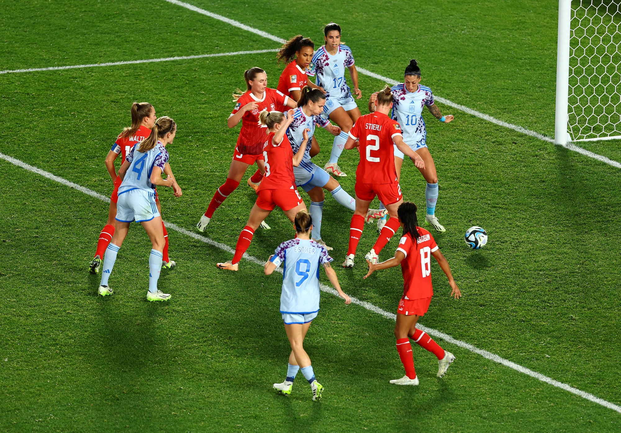 World Cup nữ 2023: T&acirc;y Ban Nha mở m&agrave;n v&ograve;ng 1/8 bằng trận đấu hủy diệt Thụy Sĩ - Ảnh 2.