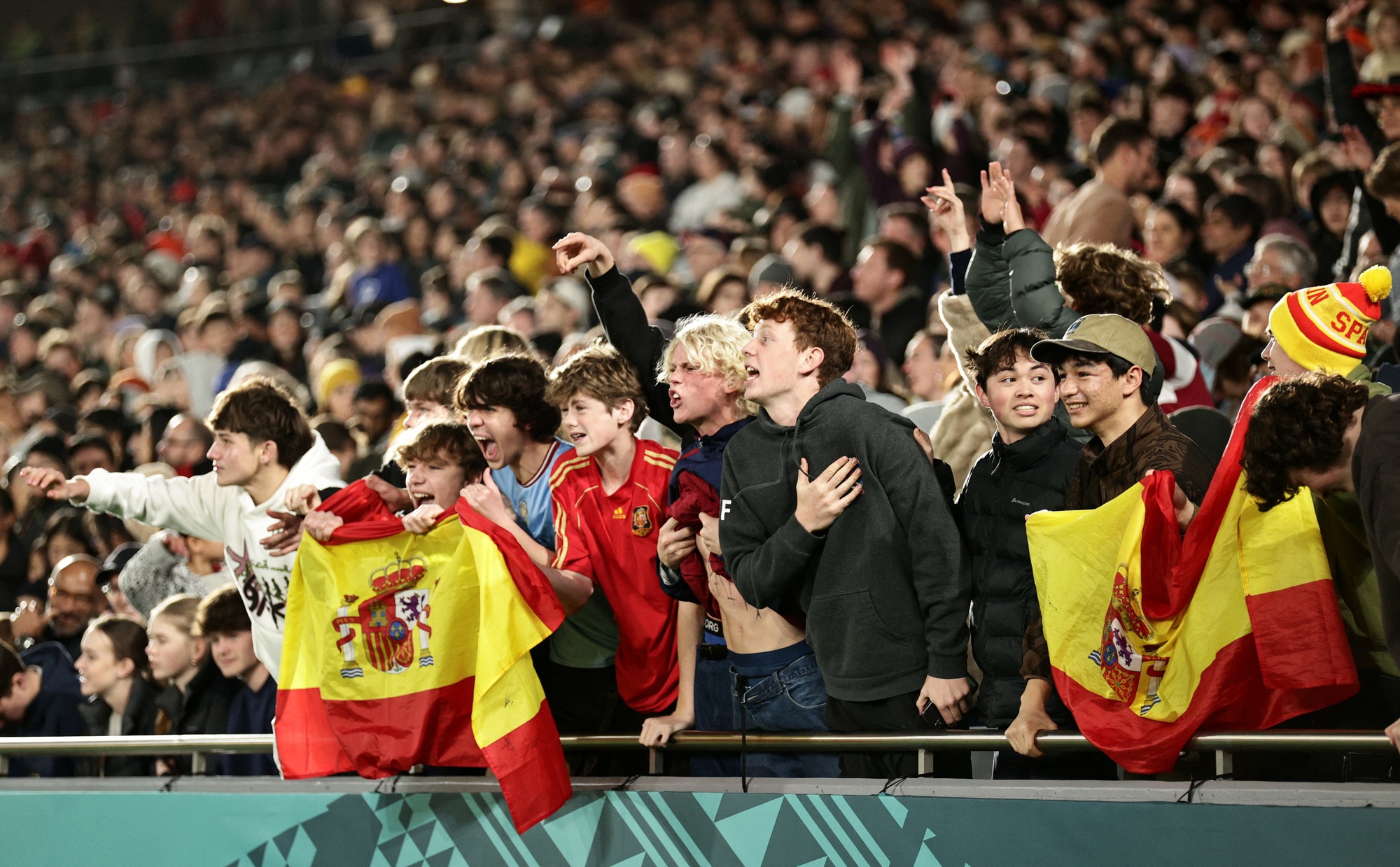 World Cup nữ 2023: T&acirc;y Ban Nha mở m&agrave;n v&ograve;ng 1/8 bằng trận đấu hủy diệt Thụy Sĩ - Ảnh 4.
