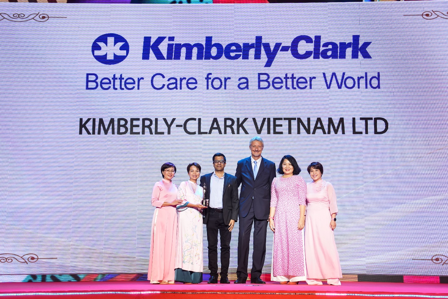 Doanh nghiệp tại Việt Nam tiếp tục được ghi nhận l&agrave; Nơi l&agrave;m việc tốt nhất Ch&acirc;u &Aacute; 2023 bởi HR Asia - Ảnh 2.