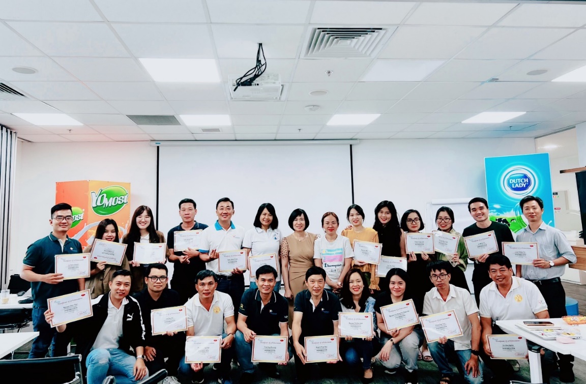 Lần thứ 3, FrieslandCampina Việt Nam được t&ocirc;n vinh l&agrave; &ldquo;Nơi l&agrave;m việc tốt nhất ch&acirc;u &Aacute;&rdquo; - Ảnh 4.