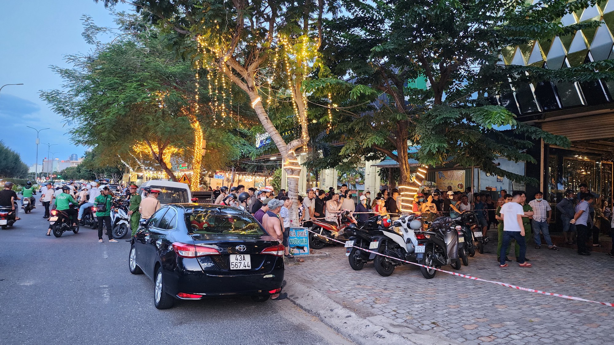 Nhân viên quán karaoke tại Đà Nẵng chém khách đến chết