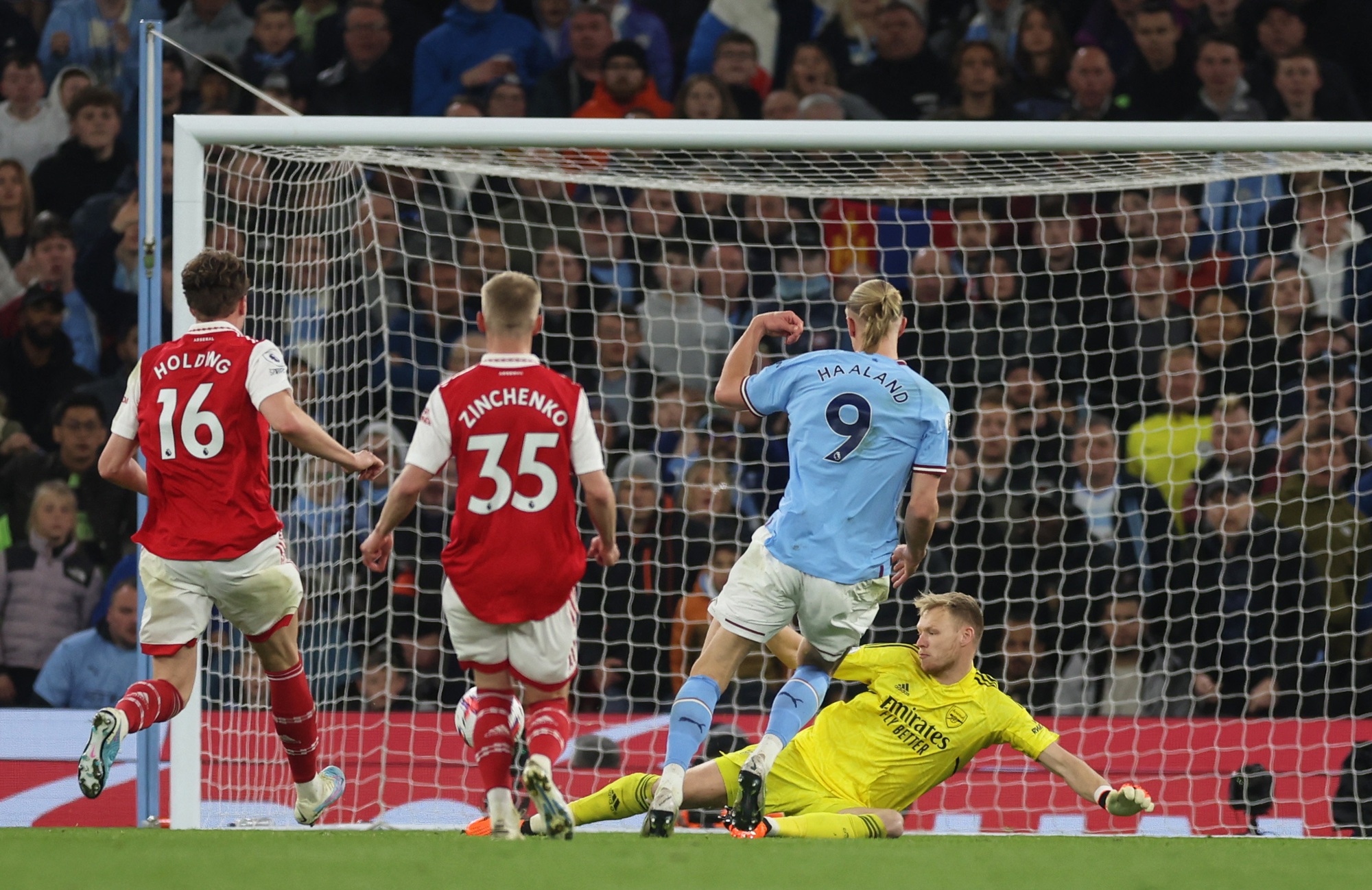 Dự đoán Siêu cúp Anh: Arsenal cầm cự rồi thua Man City ở loạt 11 m? - Ảnh 1.