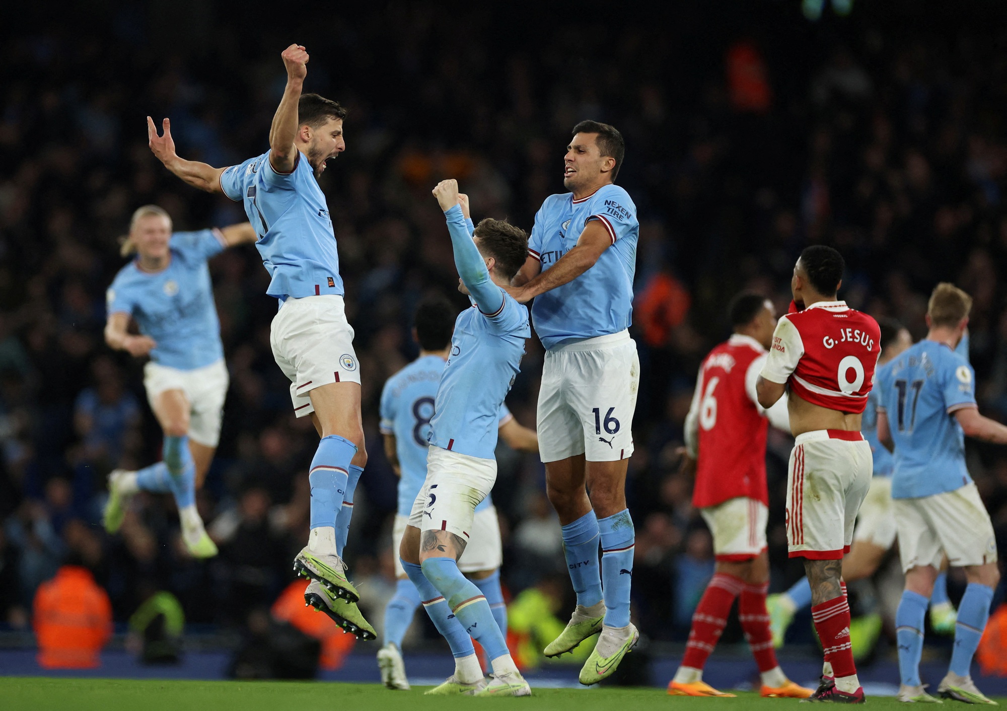 Dự đoán Siêu cúp Anh: Arsenal cầm cự rồi thua Man City ở loạt 11 m? - Ảnh 3.