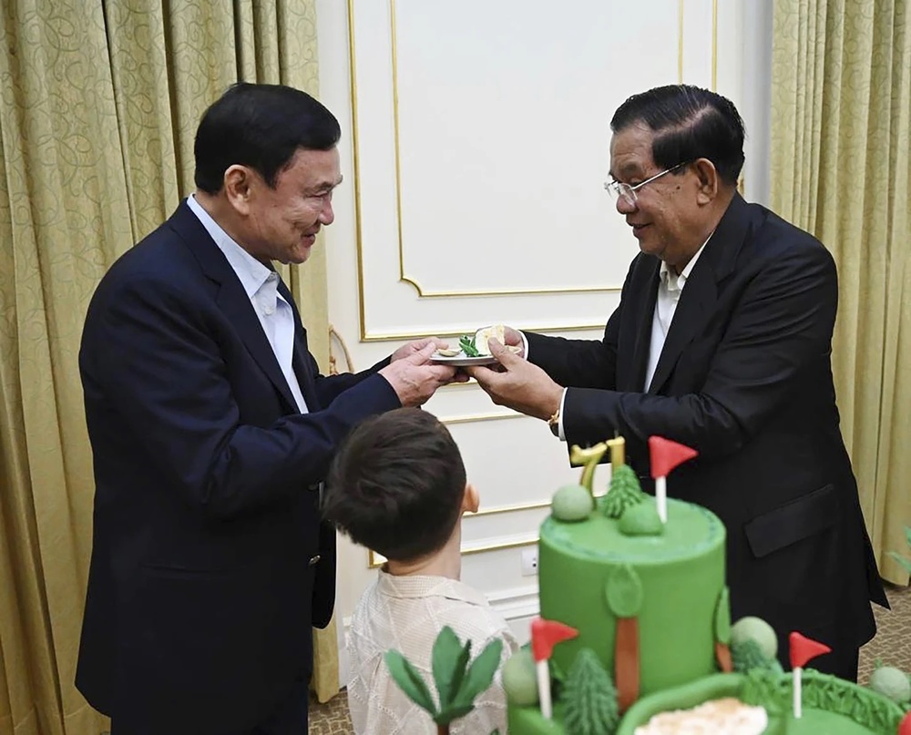 Loạt ảnh cựu Thủ tướng Thái Lan Thaksin Shinawatra tới Campuchia