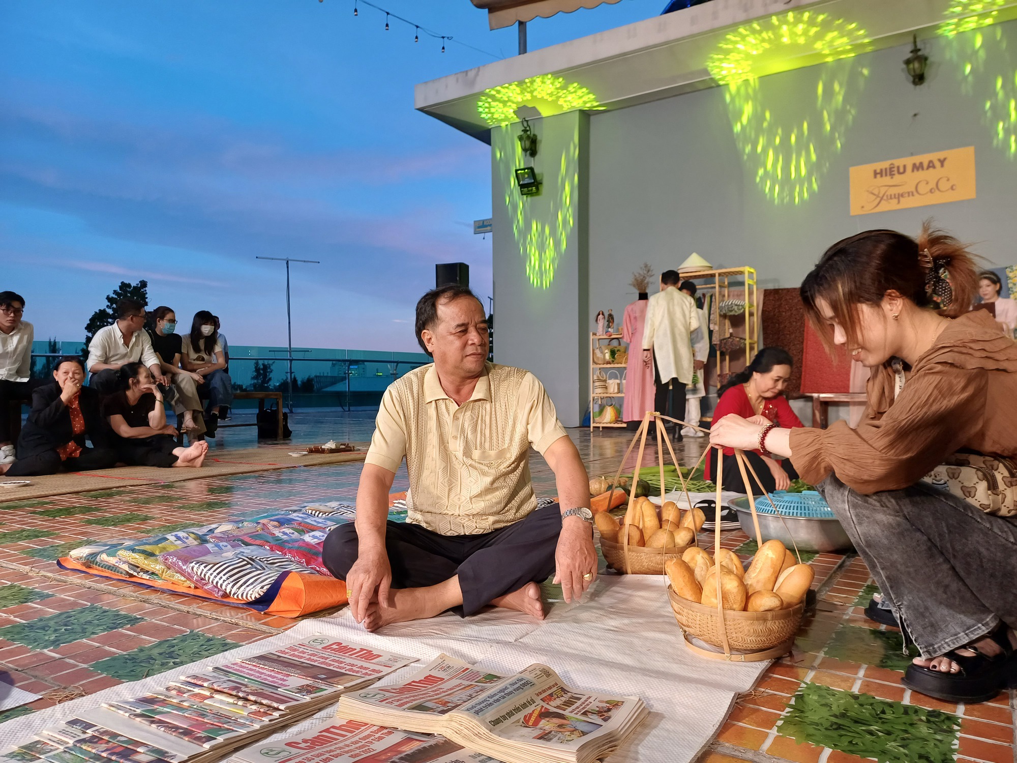 Bất ngờ với đêm diễn thời trang nhí lần đầu tổ chức ở Cần Thơ - Ảnh 12.