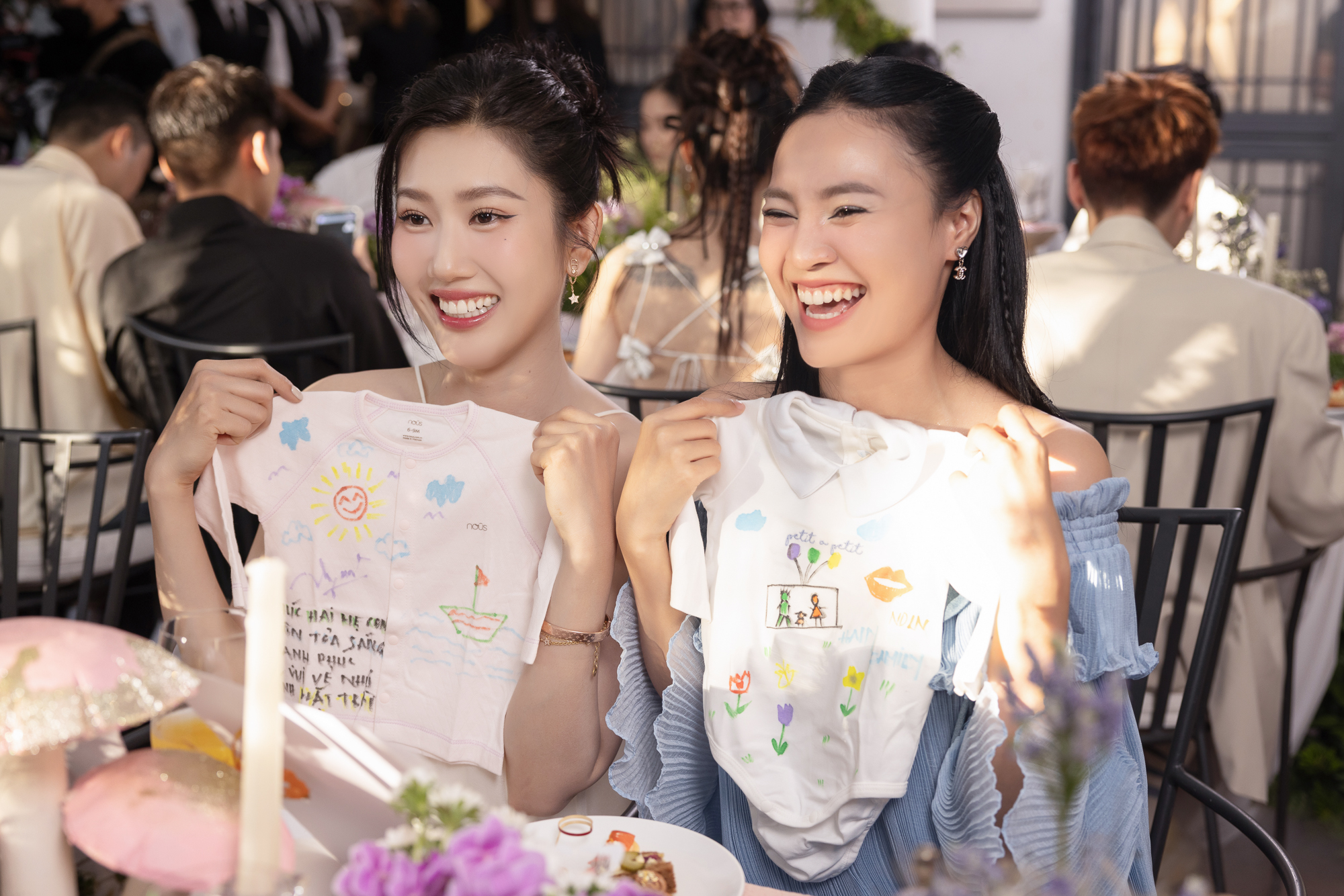 Mẹ bầu Lucie Nguyễn chịu chơi nhất S&agrave;i Th&agrave;nh với tiệc bầu đẳng cấp - Ảnh 5.