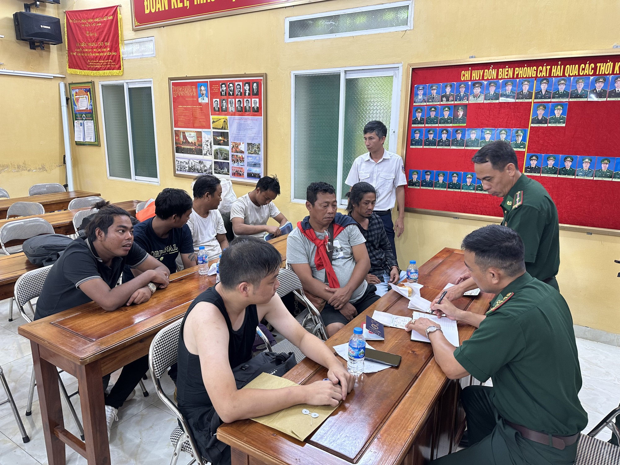 7 thuyền vi&ecirc;n t&agrave;u Hồng K&ocirc;ng gặp nạn ở v&ugrave;ng biển Hải Ph&ograve;ng - Ảnh 3.