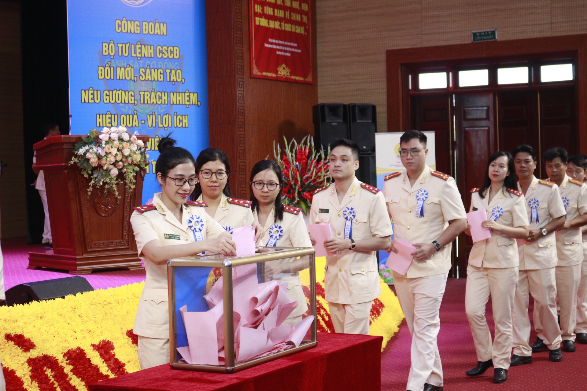 Công đoàn Bộ Tư lệnh CSCĐ: Đổi mới - Dân chủ - Đoàn kết - Phát triển - Ảnh 3.