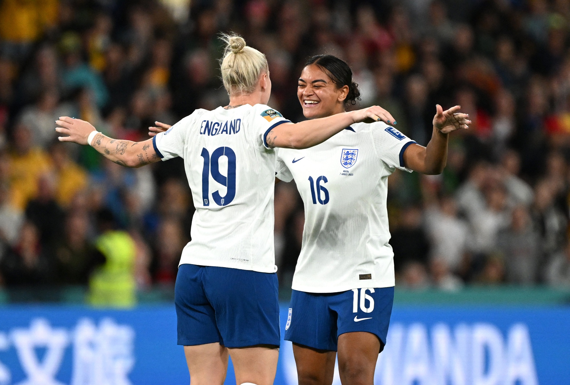 World Cup nữ: Học tuyển Anh c&aacute;ch s&uacute;t b&oacute;ng từ chấm 11m - Ảnh 5.