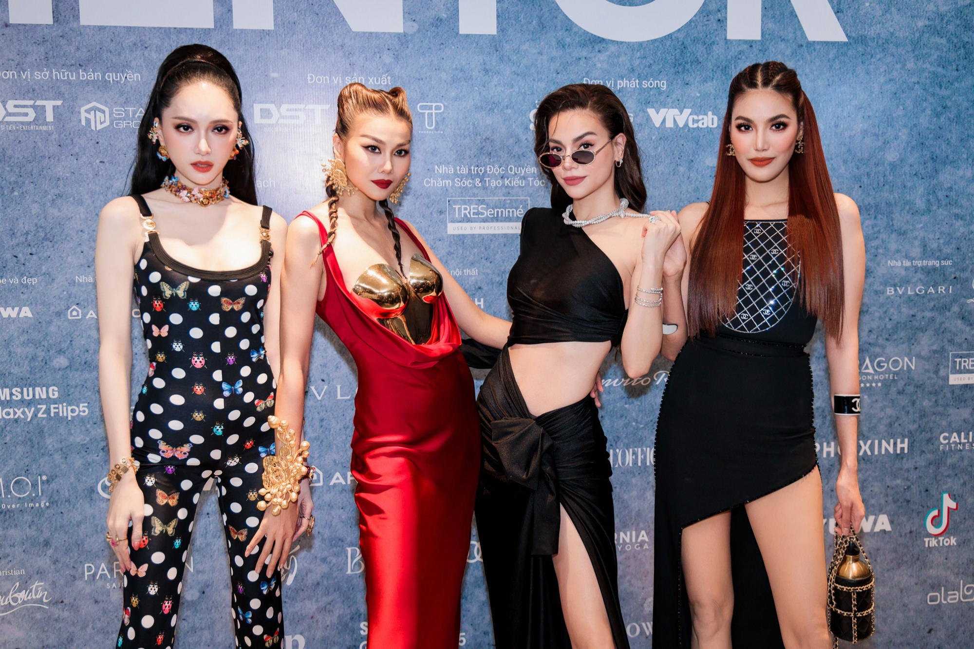 Dược sĩ Tiến đ&aacute;p trả &yacute; kiến The new mentor l&agrave; bản fake - Ảnh 1.