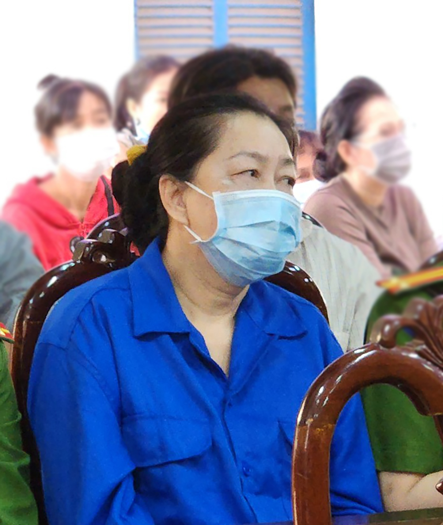 &ldquo;B&agrave; tr&ugrave;m&rdquo; Mười Tường c&ugrave;ng 24 đồng phạm tiếp tục ra t&ograve;a vụ bu&ocirc;n lậu 51kg v&agrave;ng - Ảnh 2.