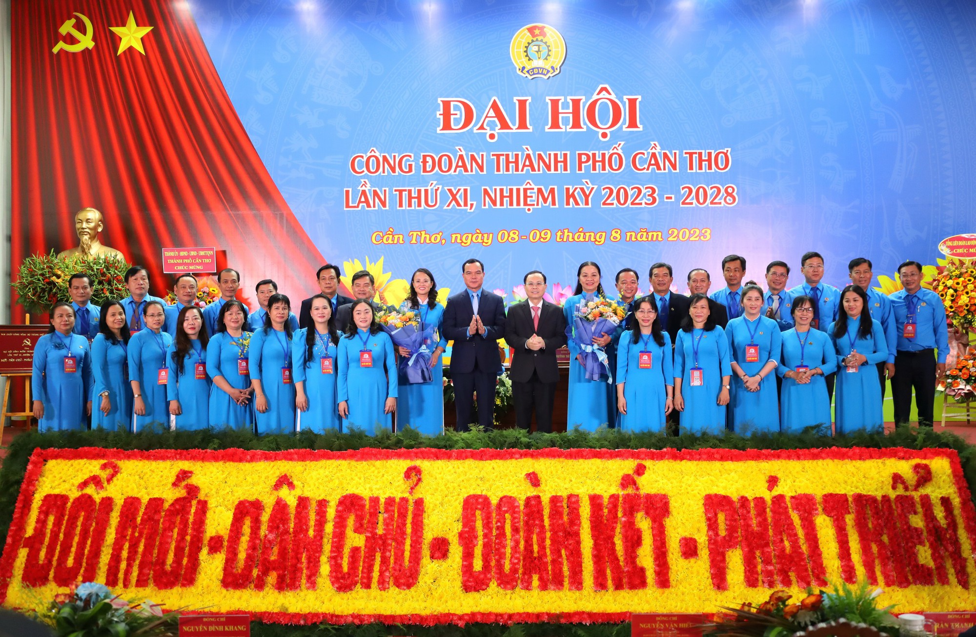 Cần Thơ: Cần quan tâm đến nhà ở, nhà trẻ cho người lao động - Ảnh 1.