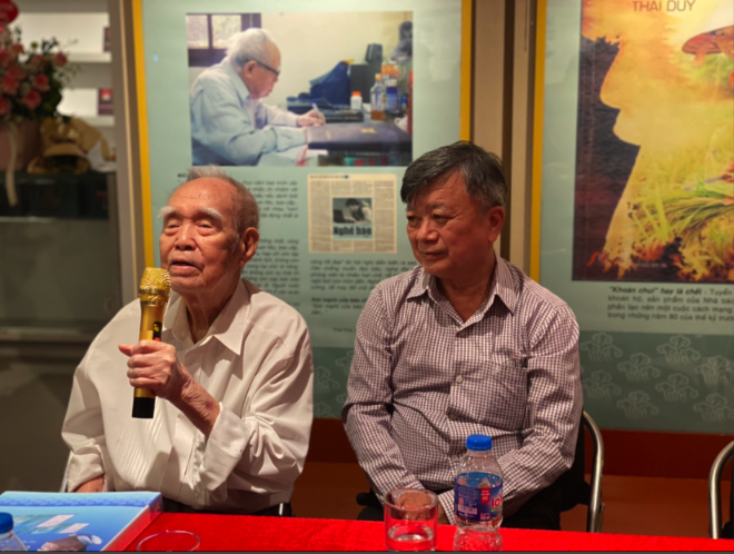 Nh&agrave; b&aacute;o Th&aacute;i Duy - sống v&agrave; viết - Ảnh 1.