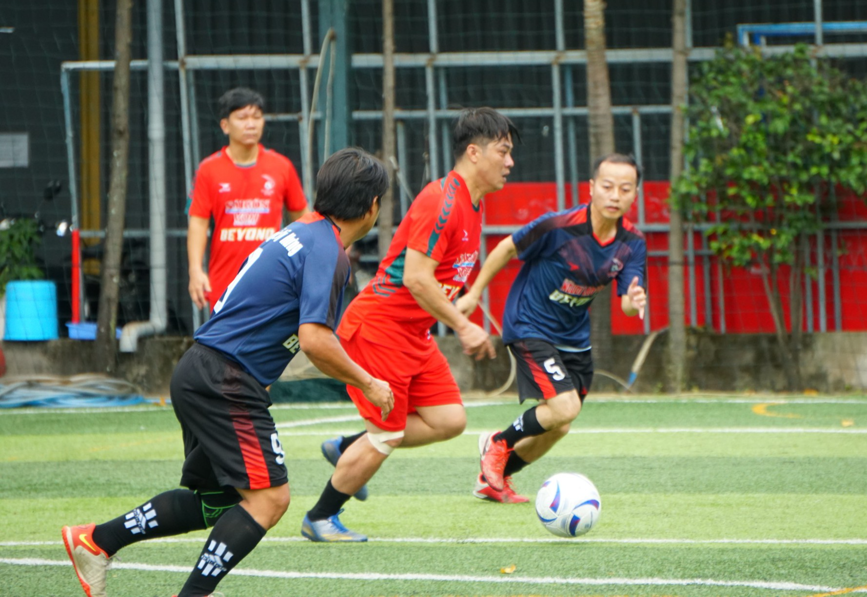Đội báo Người Lao Động thắng trận khai mạc Giải bóng đá Press Cup 2023