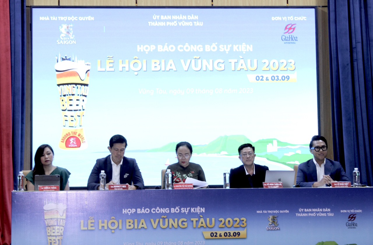 Vũng Tàu: Miễn phí xuyên đêm cùng lễ hội bia