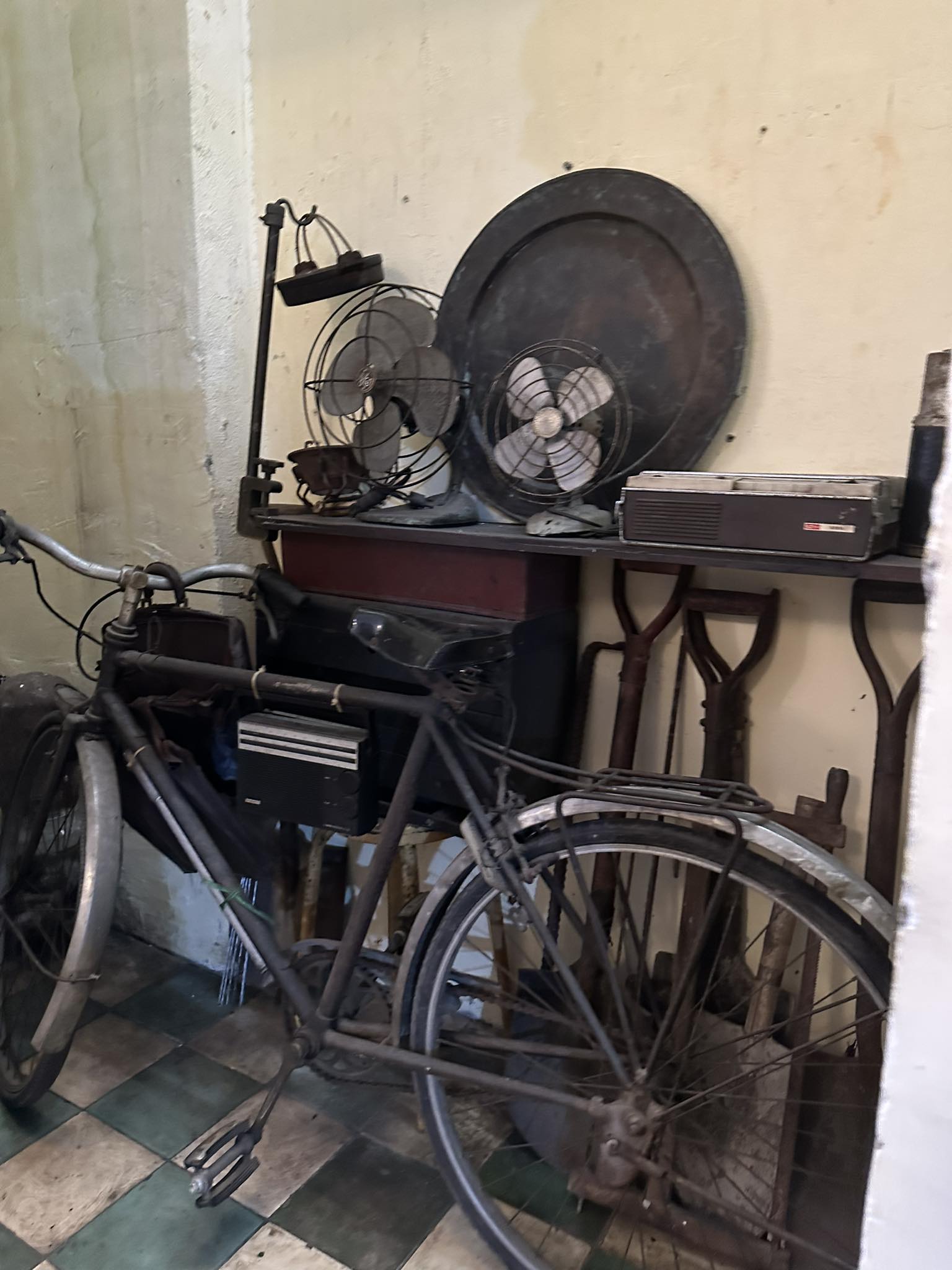 T&aacute;c giả s&acirc;n khấu TP HCM tham quan nh&agrave; truyền thống Biệt động S&agrave;i G&ograve;n - Ảnh 10.