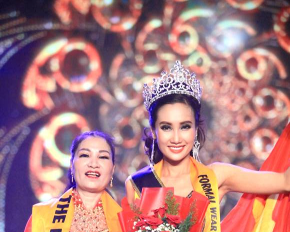 Cộng đồng mạng "cười ngất" với cuộc thi nhan sắc mới