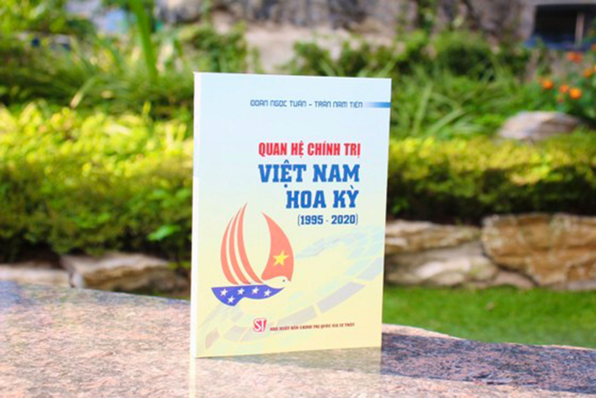Ra mắt cuốn sách về quan hệ Việt Nam - Hoa Kỳ