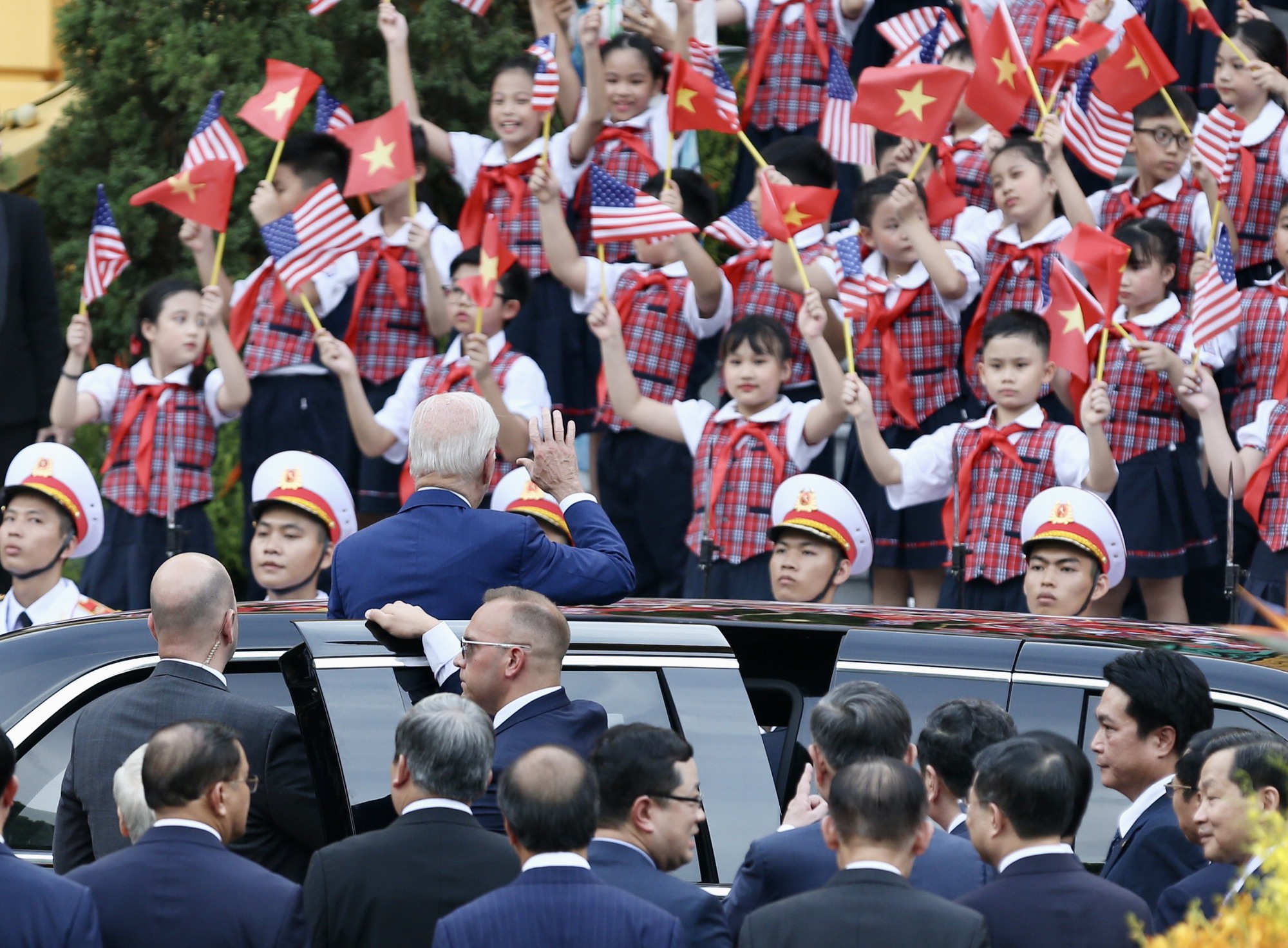 Tổng B&iacute; thư Nguyễn Ph&uacute; Trọng chủ tr&igrave; lễ đ&oacute;n Tổng thống Mỹ Joe Biden - Ảnh 9.