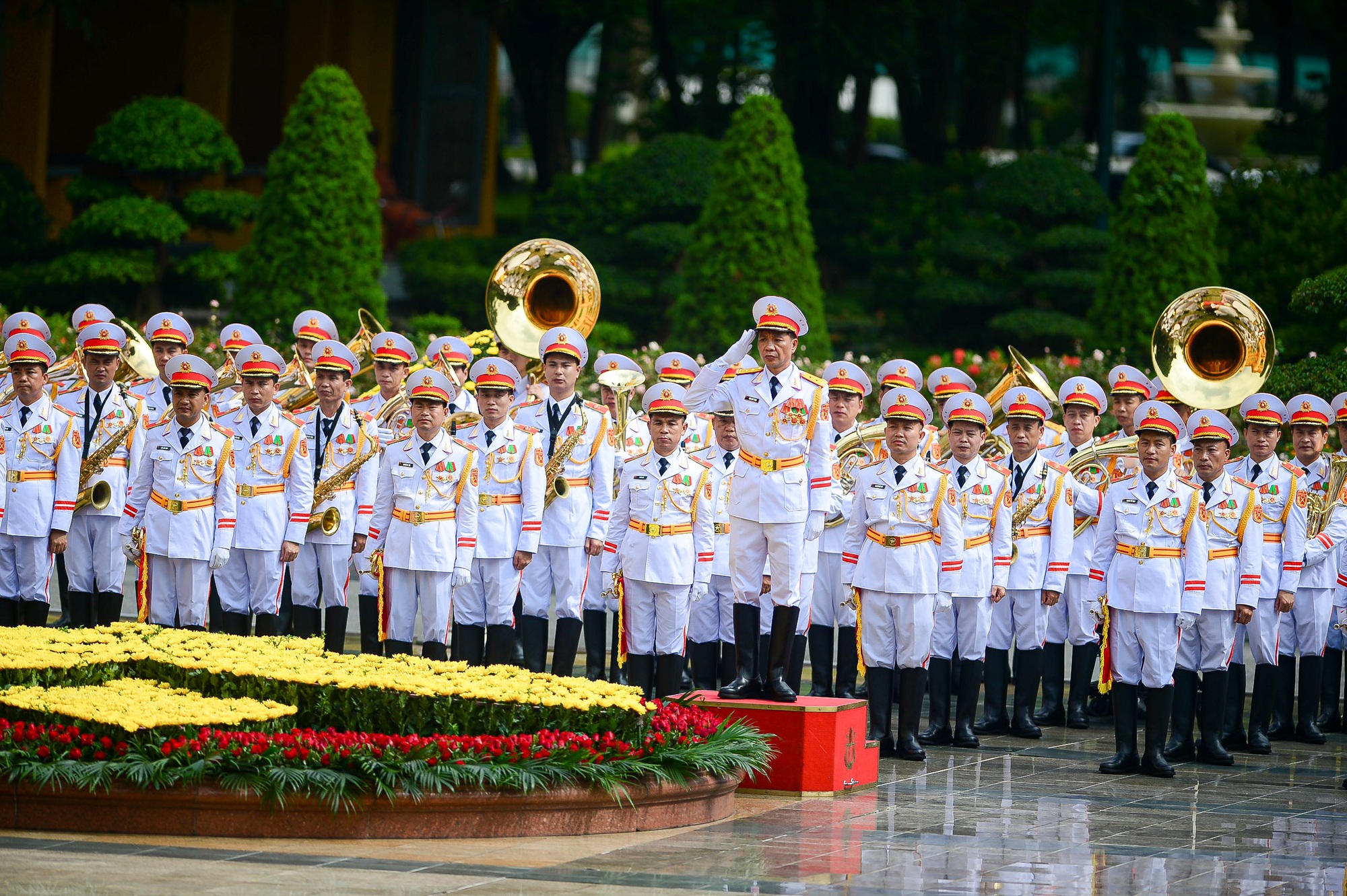Nghi lễ đón, tiếp nguyên thủ quốc gia thăm cấp nhà nước như thế nào?