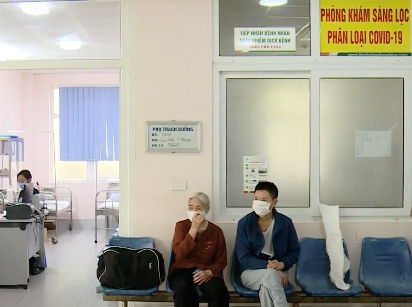 Dịch COVID-19 hôm nay: Thấp nhất trong nhiều tháng qua