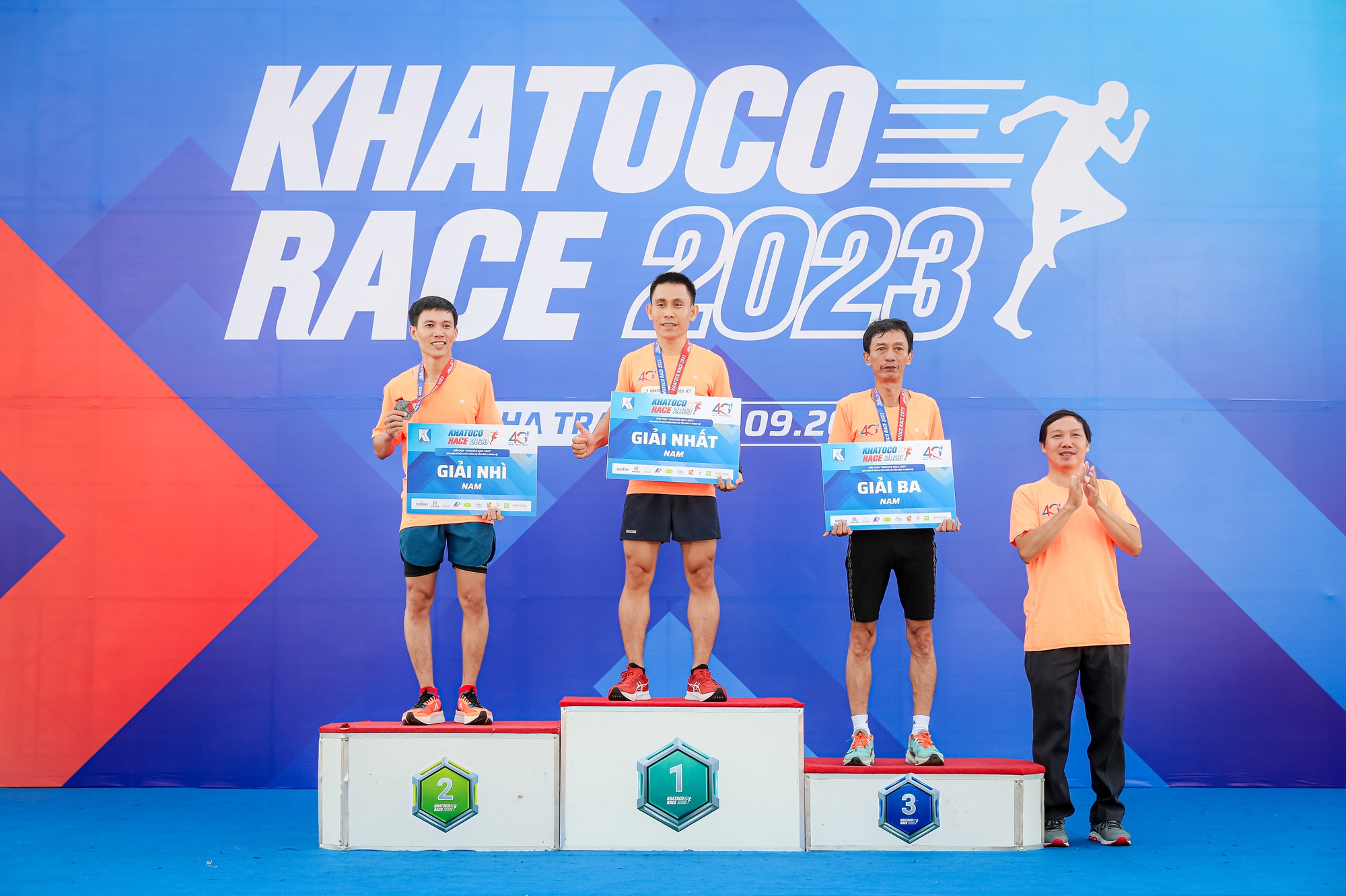 Giải chạy Khatoco Race 2023 thu h&uacute;t hơn 1.300 vận động vi&ecirc;n - Ảnh 11.