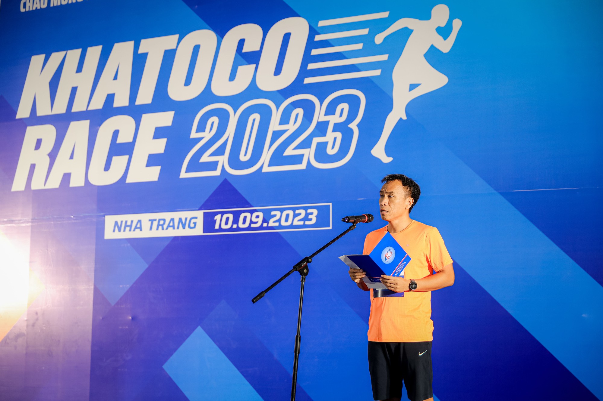 Giải chạy Khatoco Race 2023 thu h&uacute;t hơn 1.300 vận động vi&ecirc;n - Ảnh 1.
