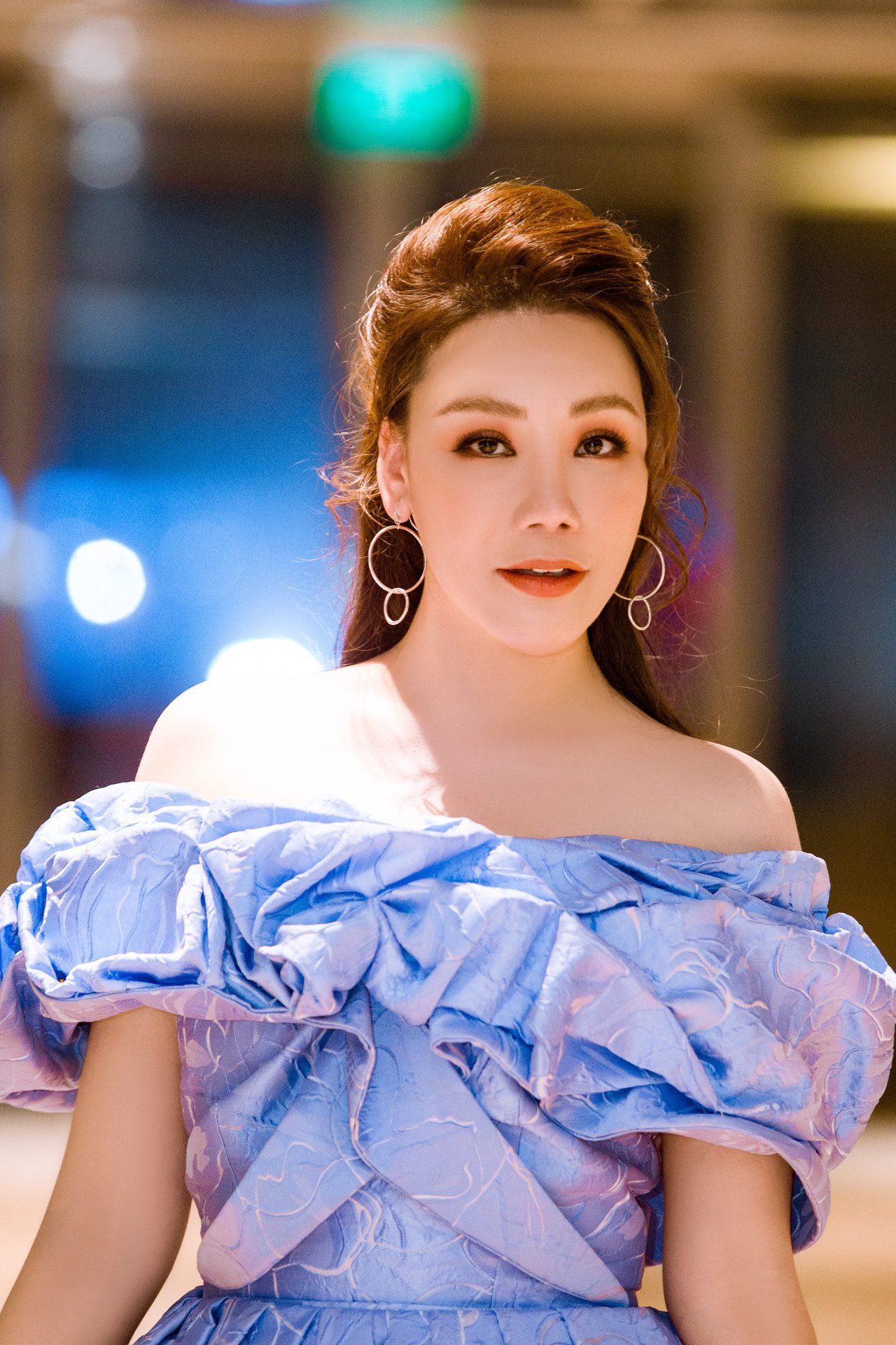 Hồ Quỳnh Hương với diện mạo mới sau nghi vấn &ldquo;lạm dụng dao k&eacute;o&rdquo; - Ảnh 1.