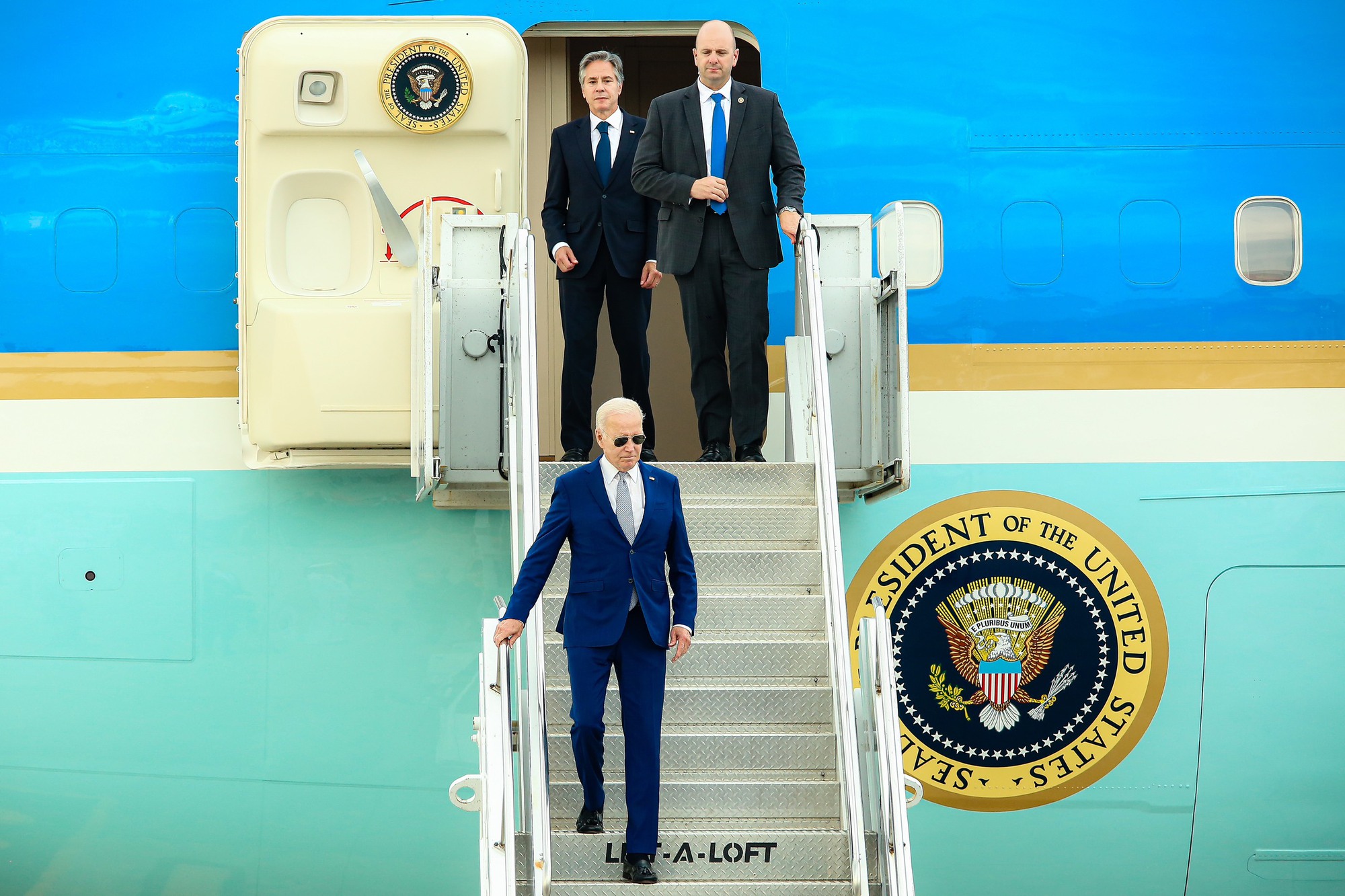 Tổng thống Mỹ Joe Biden đến Nội B&agrave;i, thăm cấp Nh&agrave; nước tới Việt Nam - Ảnh 8.