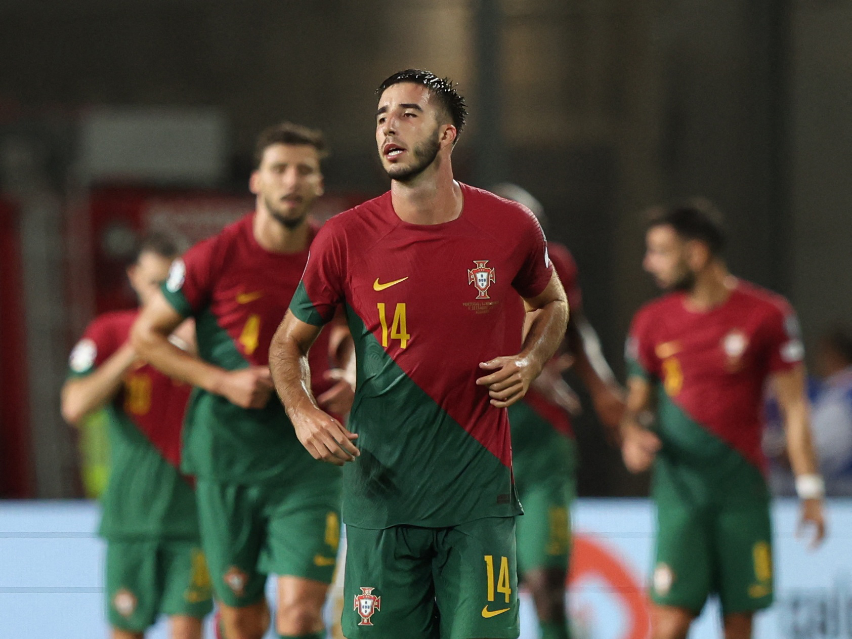 Vắng si&ecirc;u sao Ronaldo, Bồ Đ&agrave;o Nha đ&egrave; bẹp Luxembourg 9 b&agrave;n kh&ocirc;ng gỡ - Ảnh 3.