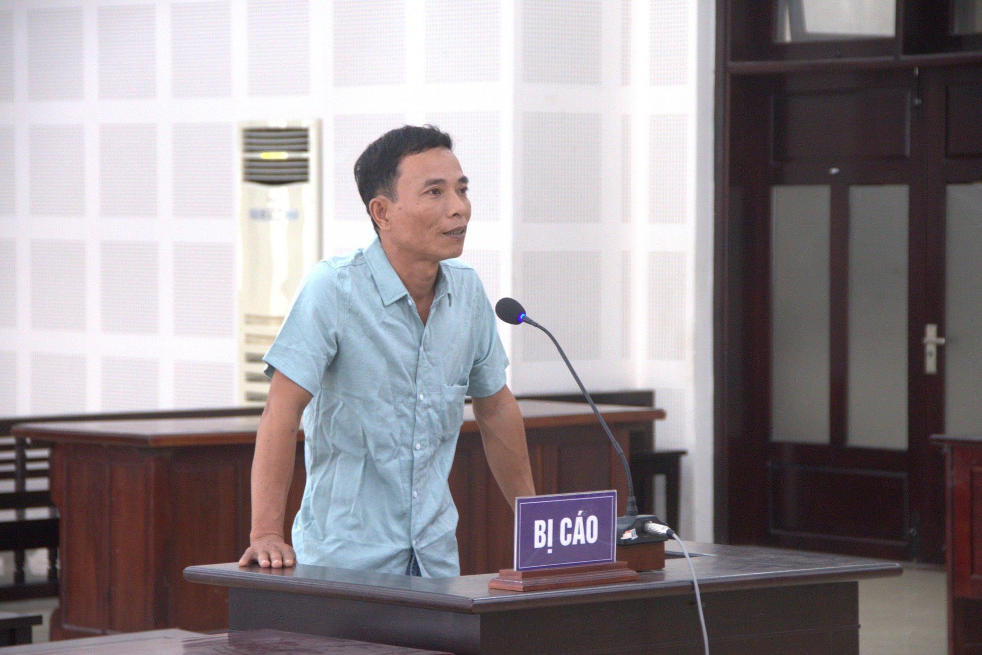 Đất tặc lãnh án vì ăn trộm đất lấy…quan hệ - Ảnh 1.