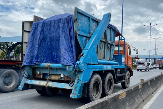 Ám ảnh xe chở rác
