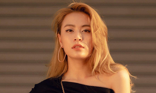 Láo nháo showbiz Việt
